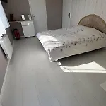 Avec Douche-wc, Terrasse Privative Et Piscine Partagee