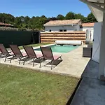 דירה Avec Douche-wc, Terrasse Privative Et Piscine Partagee