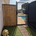 דירה Avec Douche-wc, Terrasse Privative Et Piscine Partagee *