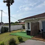 דירה Avec Douche-wc, Terrasse Privative Et Piscine Partagee *