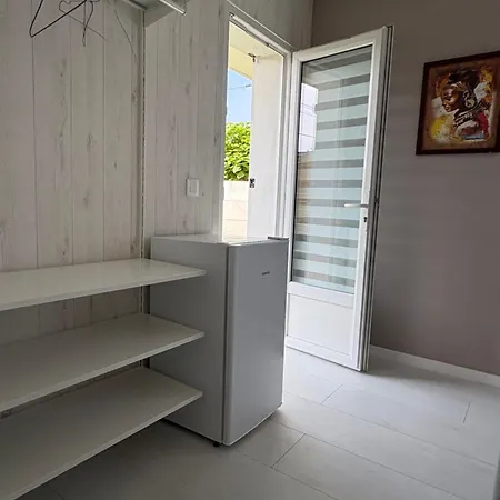 Avec Douche-wc, Terrasse Privative Et Piscine Partagee Saint-Vincent-de-Tyrosse
