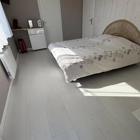 Avec Douche, Wc Et Terrasse Privative
