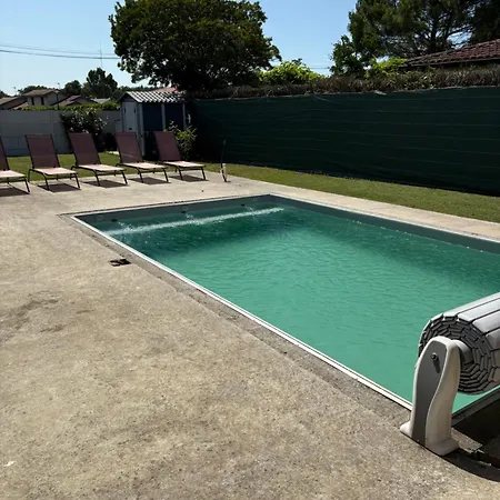 Avec Douche, Wc Et Terrasse Privative