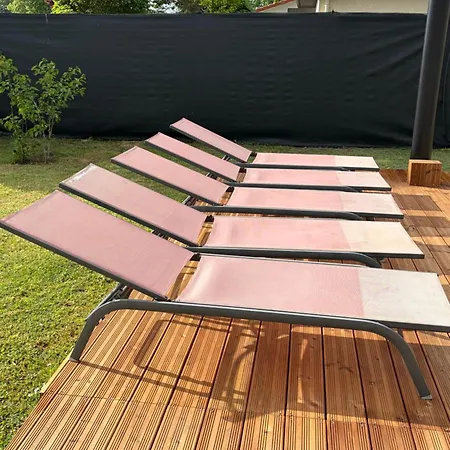 Avec Douche-wc, Terrasse Privative Et Piscine Partagee Apartamento Saint-Vincent-de-Tyrosse