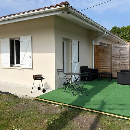 Avec Douche-wc, Terrasse Privative Et Piscine Partagee Saint-Vincent-de-Tyrosse