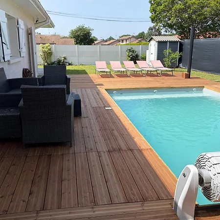 Avec Douche-wc, Terrasse Privative Et Piscine Partagee Saint-Vincent-de-Tyrosse